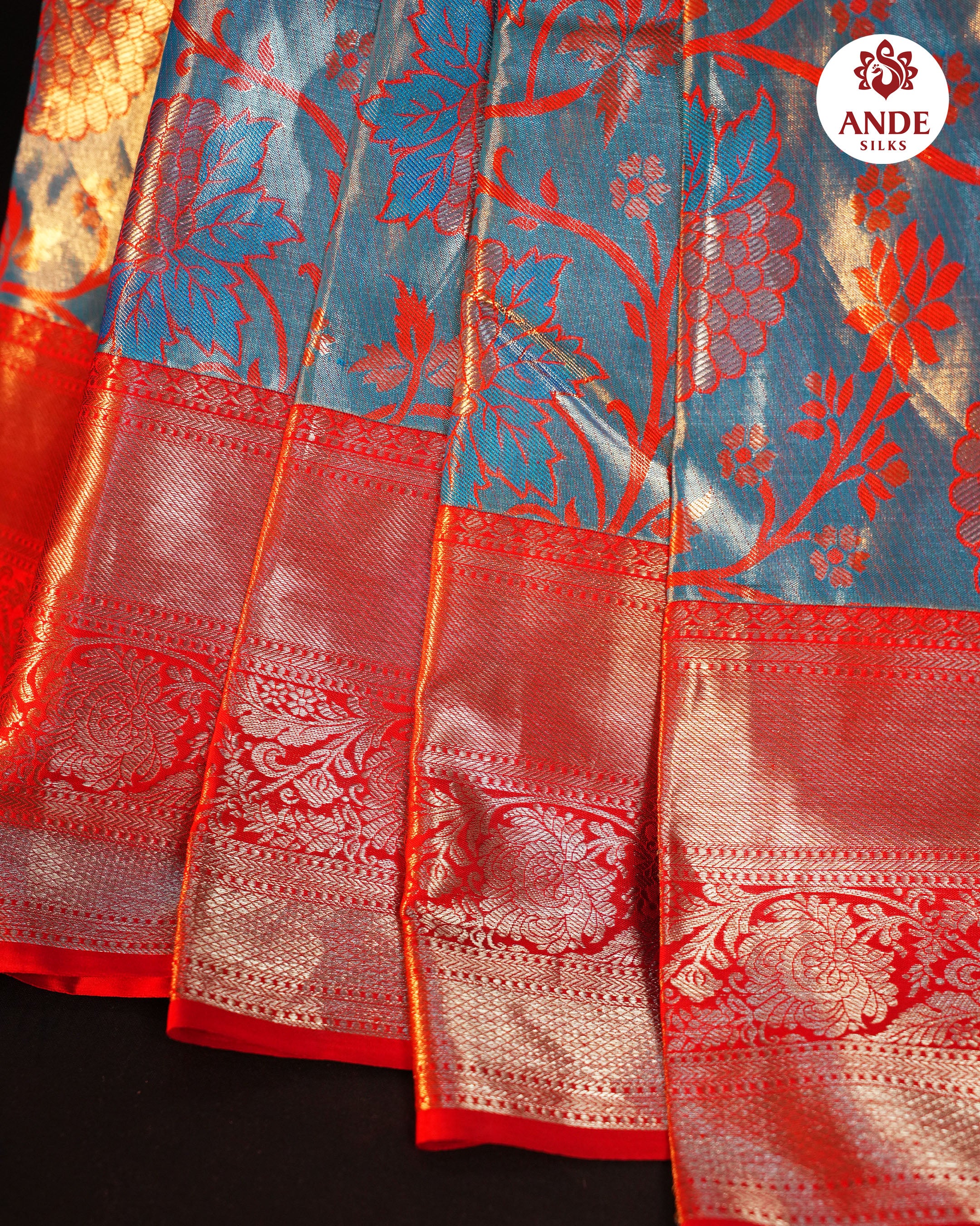 Kanchi Pattu Saree with Rich Zari Border – Blue & Red