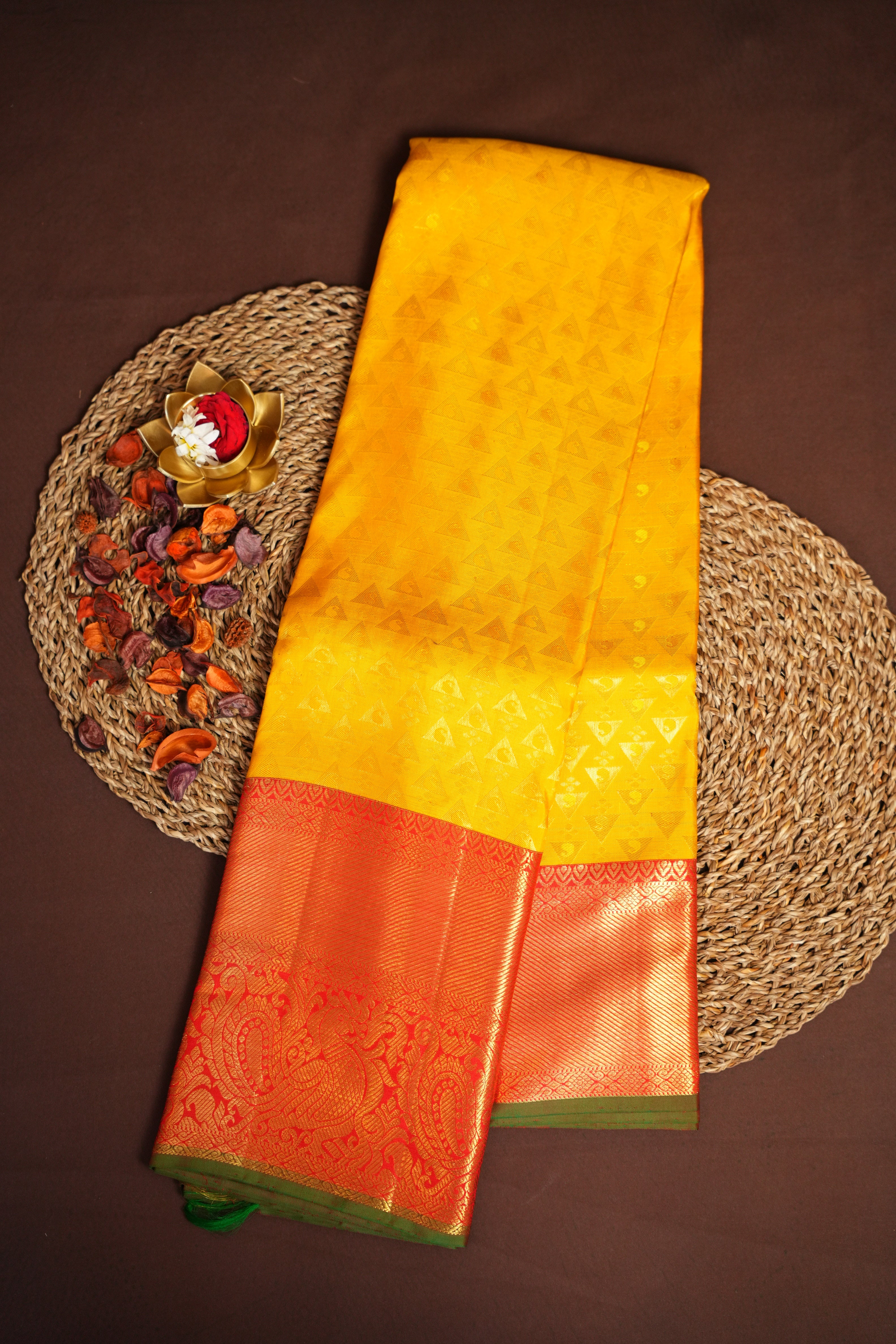 Kanchi Pattu Saree Bridal Collection Yellow Red Zari | Ande Silks