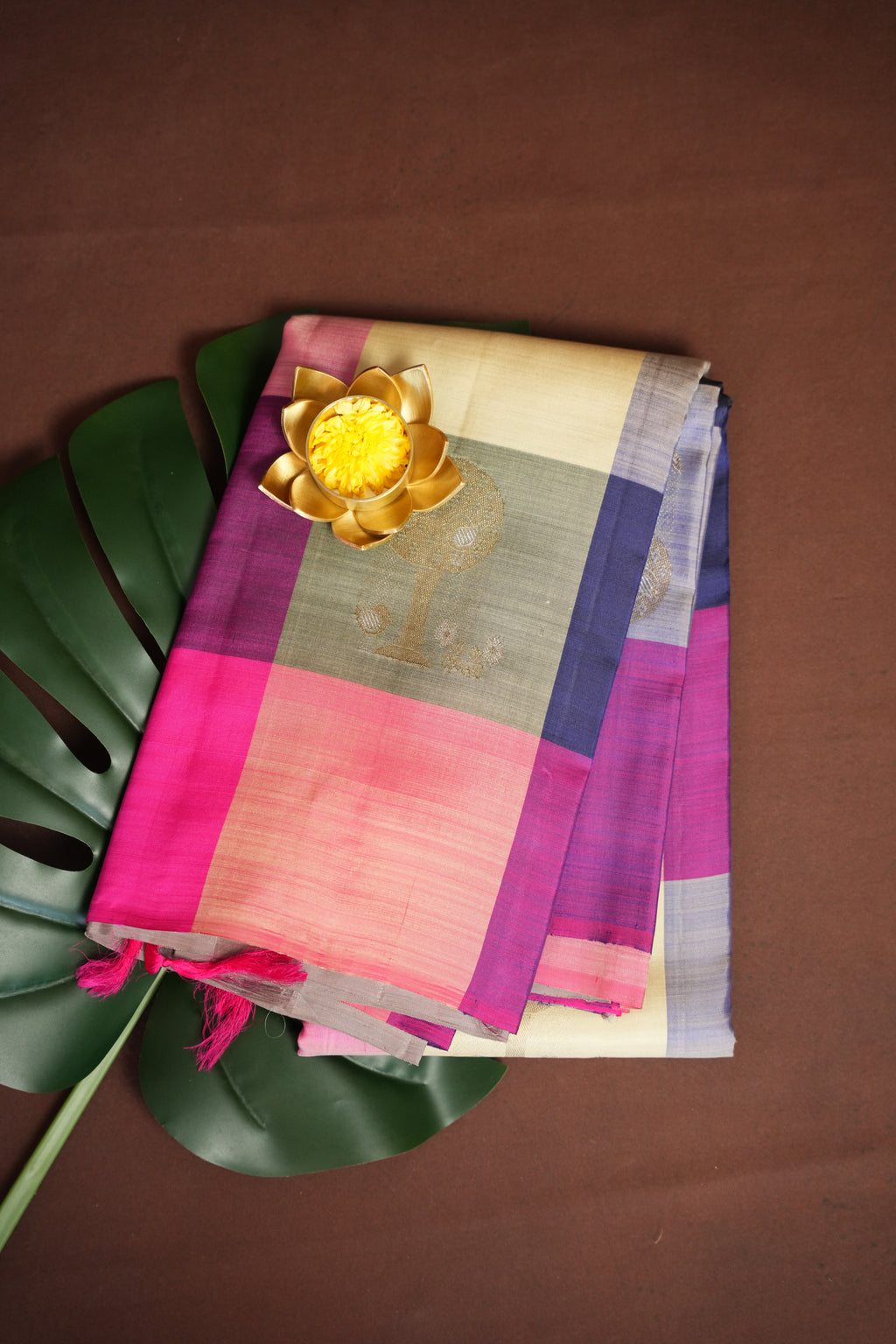 Kanchi Pattu Borderless Saree Fusion Pastel Checks | Ande Silks