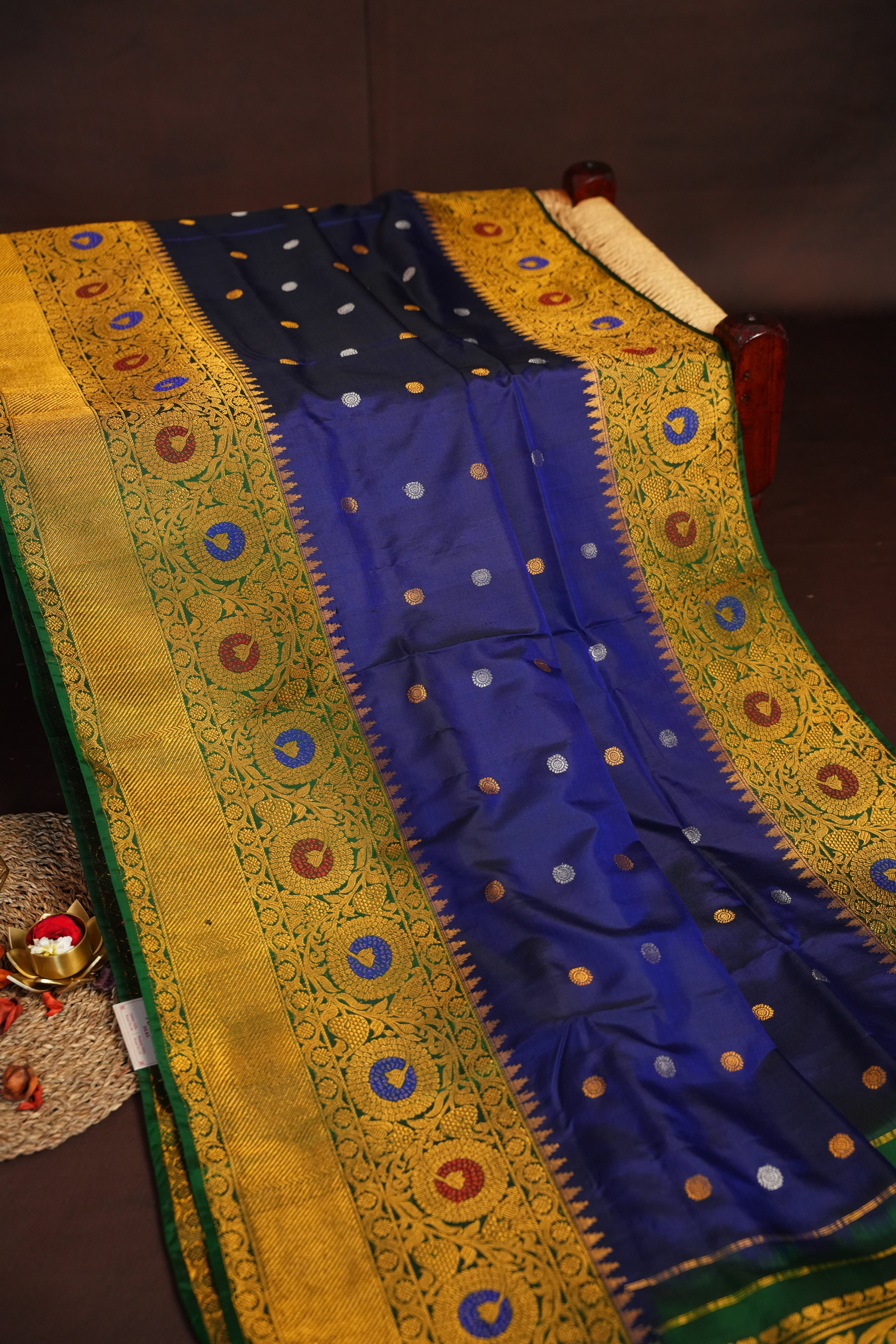 Royal Blue Gadwal Meena Kari Border Saree | Ande Silks