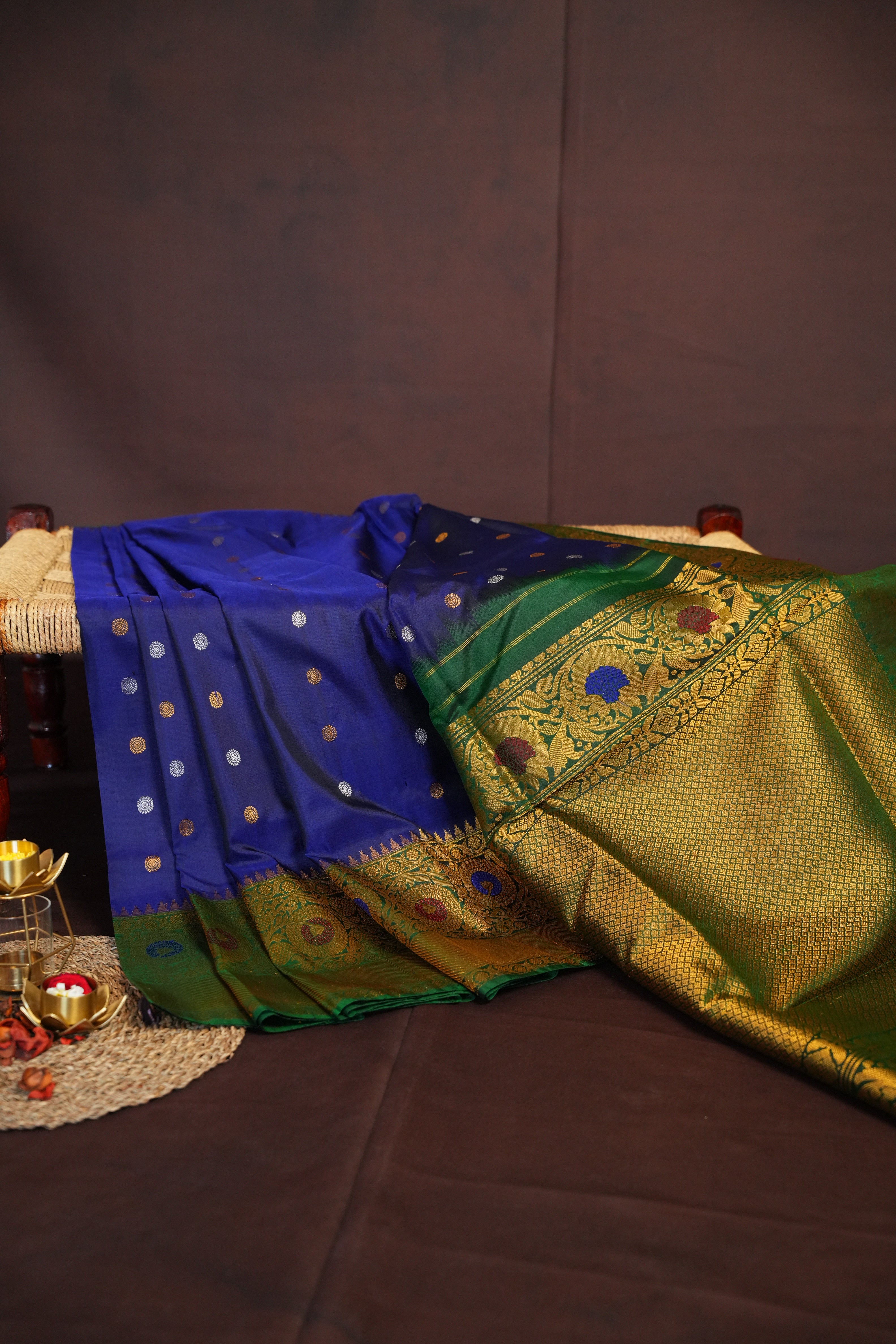 Royal Blue Gadwal Meena Kari Border Saree | Ande Silks