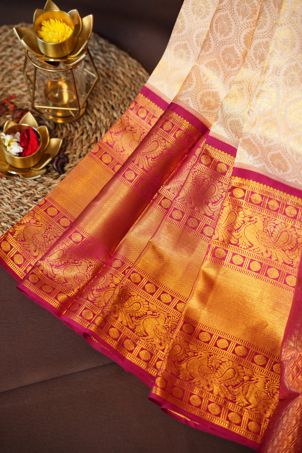 Kanchi Pattu Saree Bridal Collection – Elegant Gold & Pink Silk