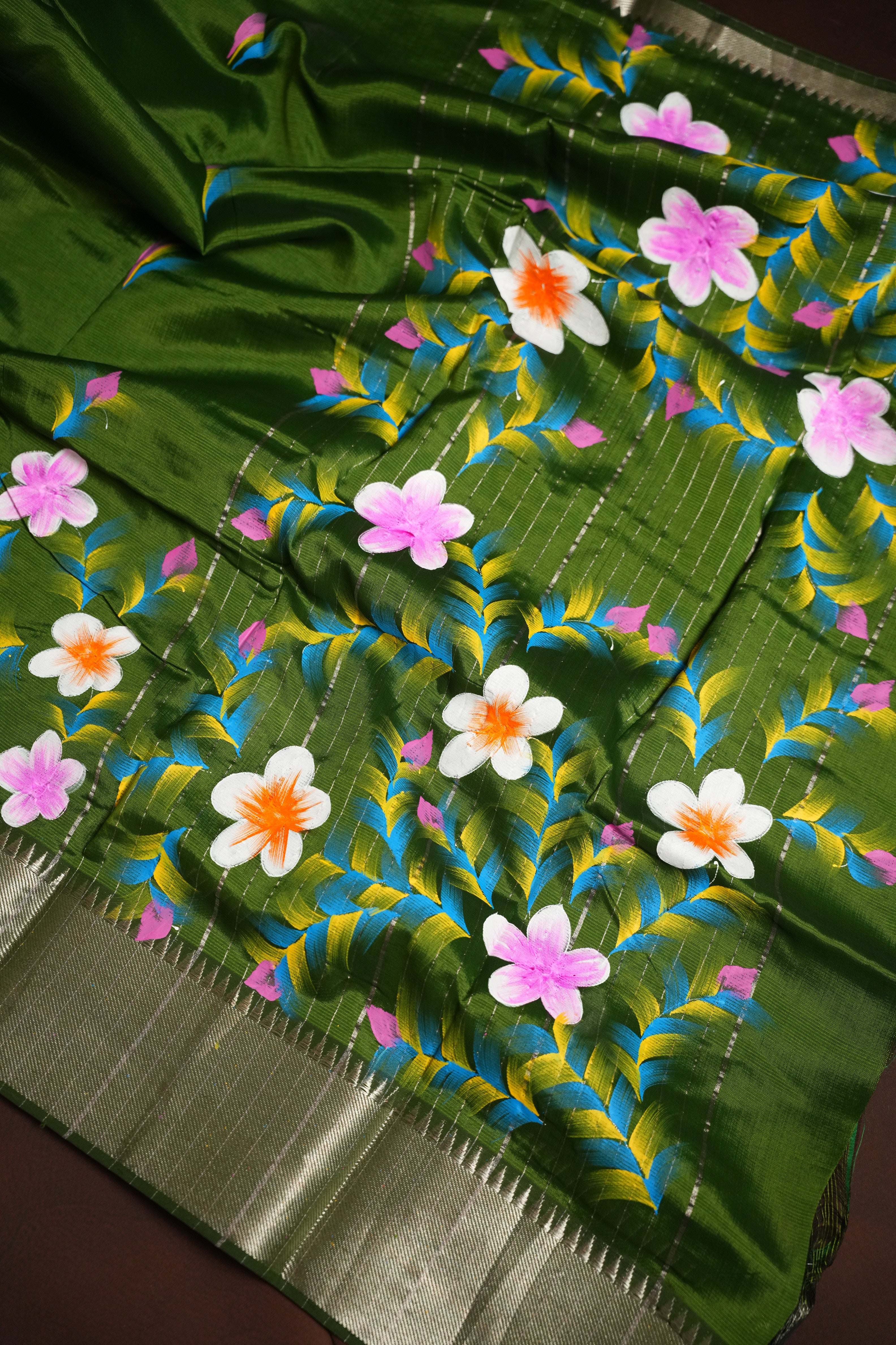 Green Mangalagiri Brush Painted Saree with Zari Border | Ande Silks