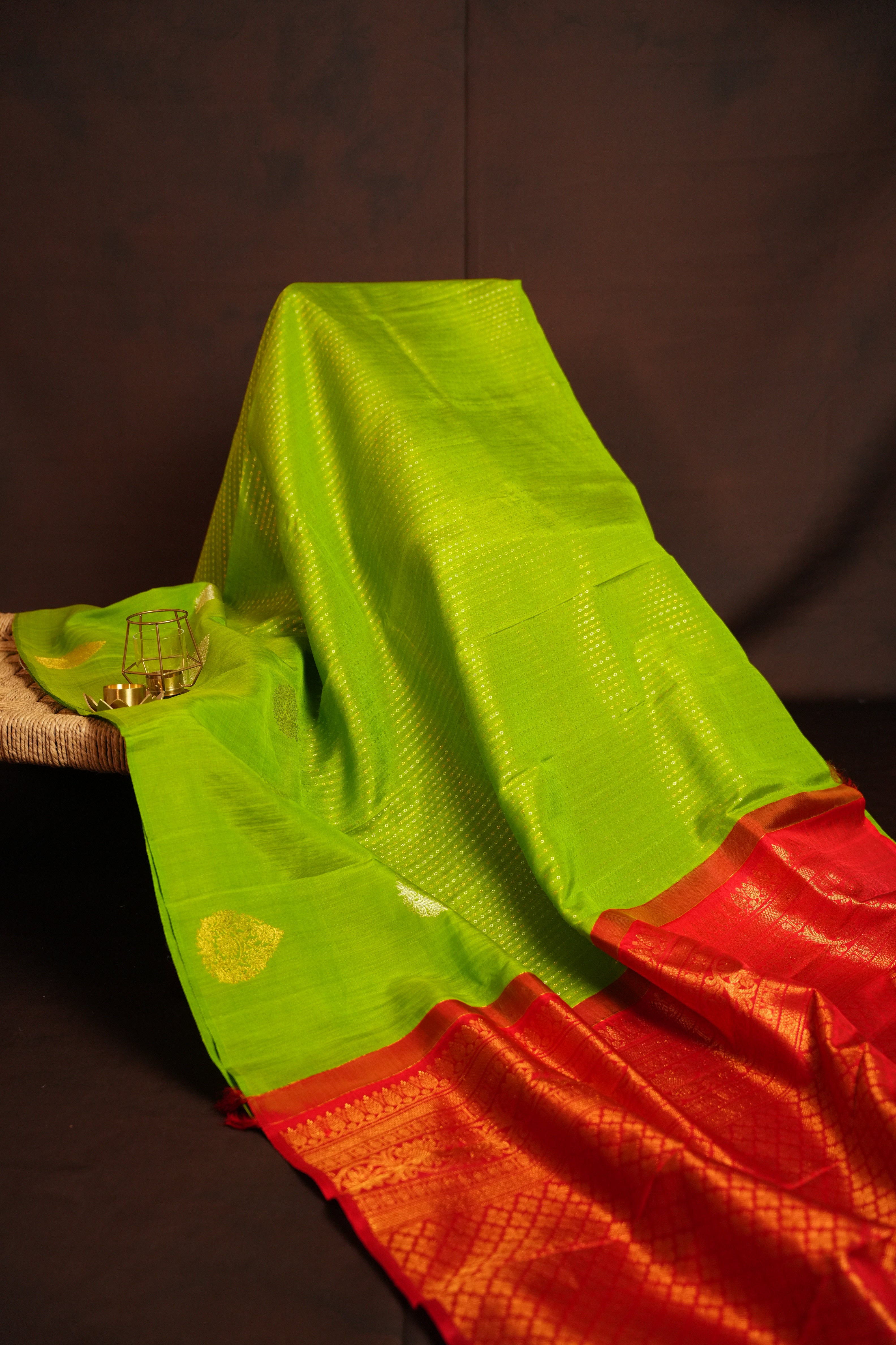 Kanchi Pattu Borderless Saree Fusion Green Minimal | Ande Silks