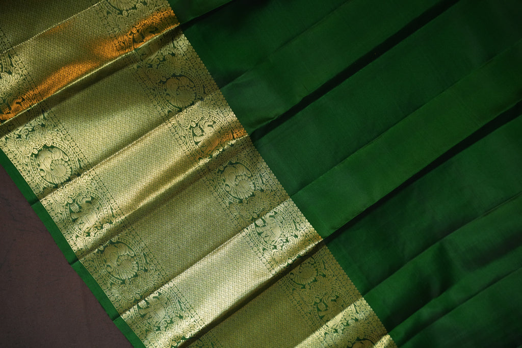 Vintage Kanchi Checks Saree in Lavender with Rich Zari Border