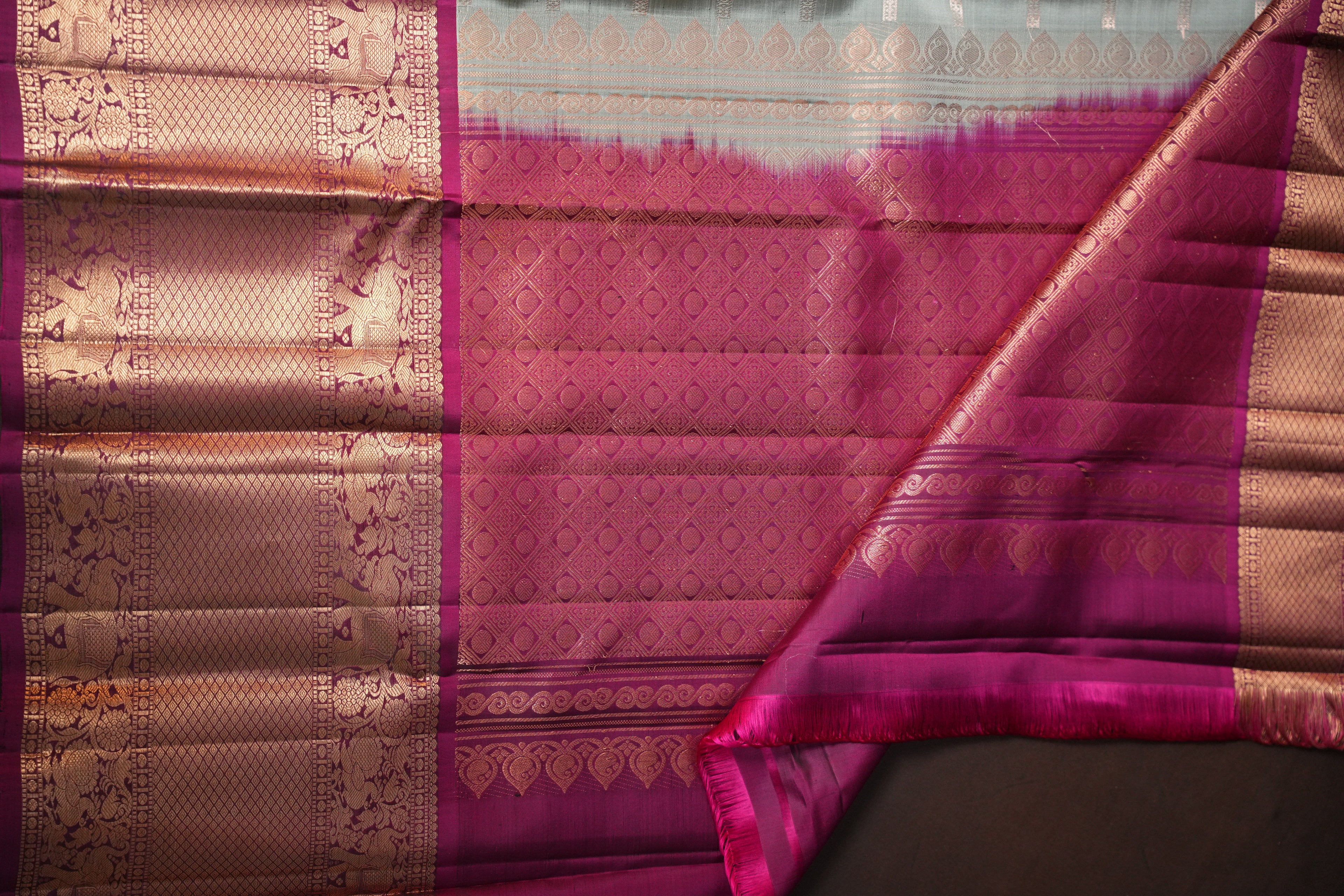 Vintage Kanchi Checks Saree in Silver Grey & Magenta
