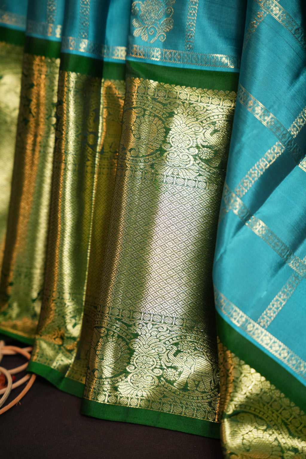 Vintage Kanchi Checks Saree in Sky Blue & Emerald Green