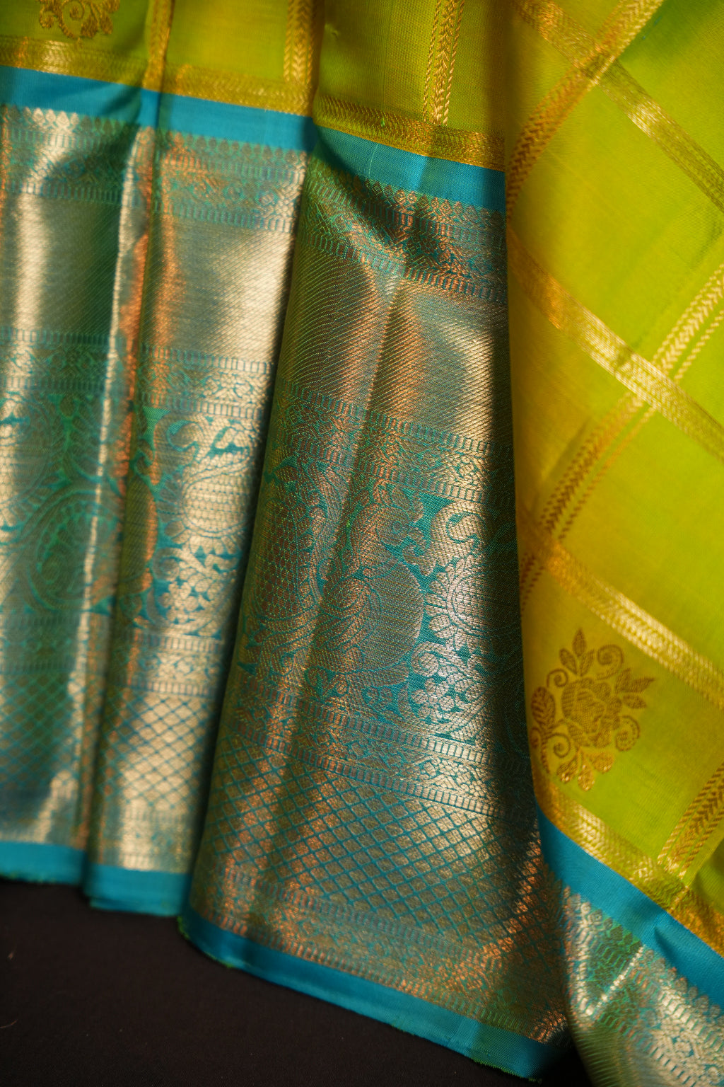 Vintage Kanchi Checks Saree in Aqua Blue & Lime Green