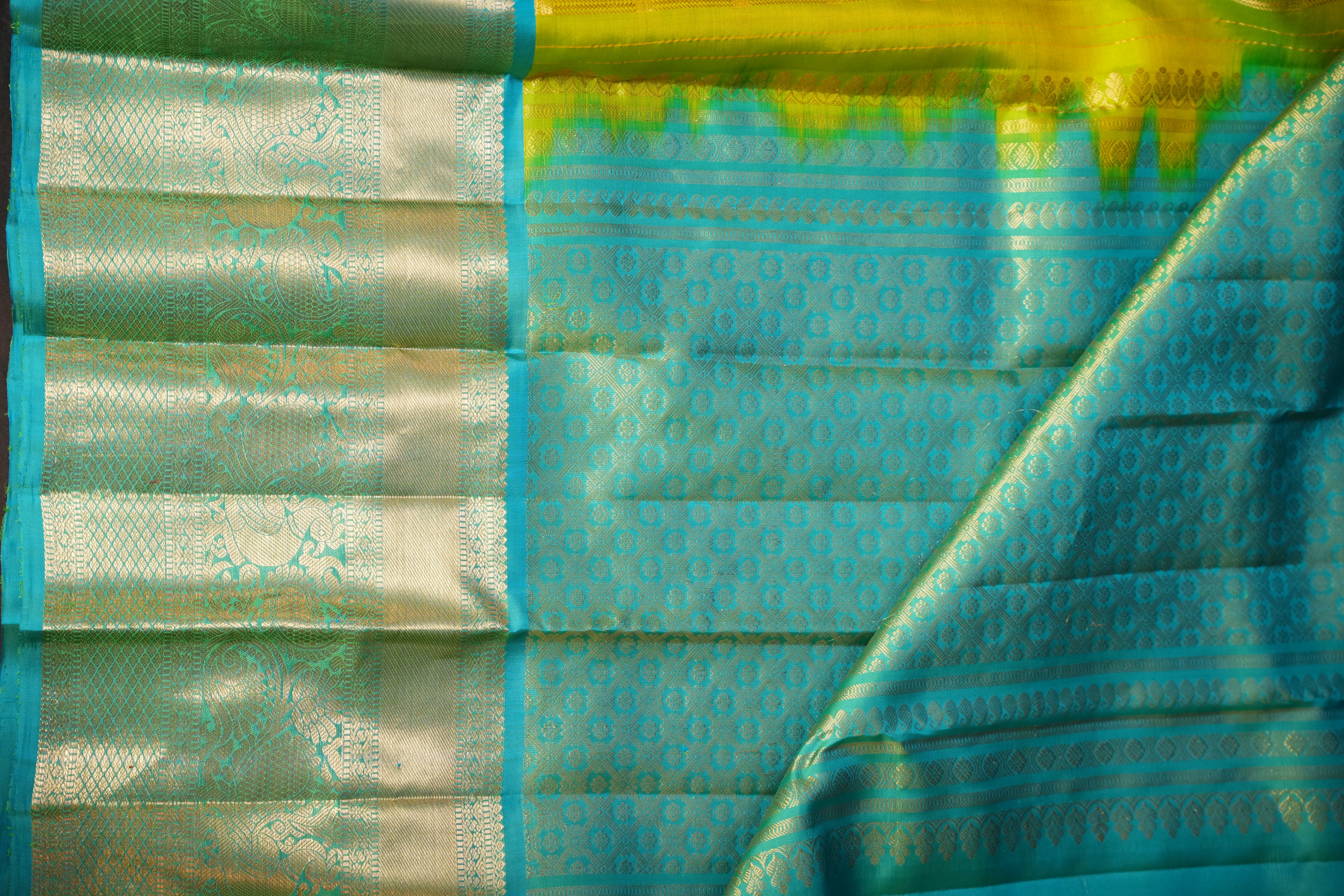 Vintage Kanchi Checks Saree in Aqua Blue & Lime Green