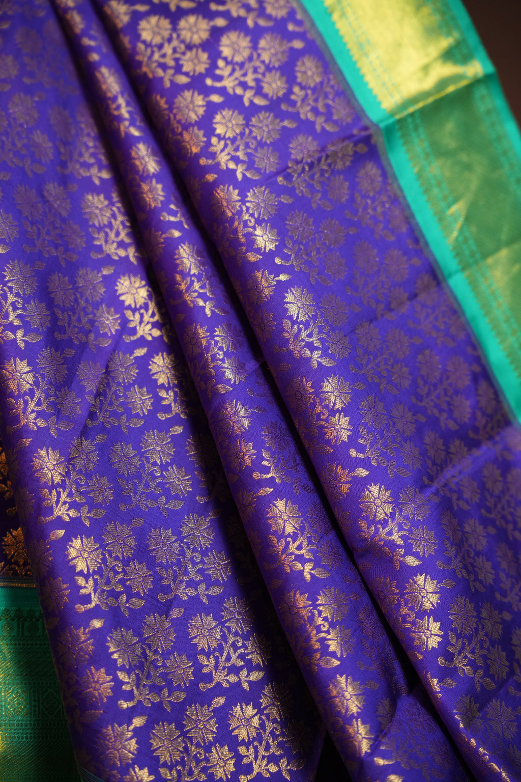 Bridal Maharani Border Saree in Purple with Rich Zari Weaving