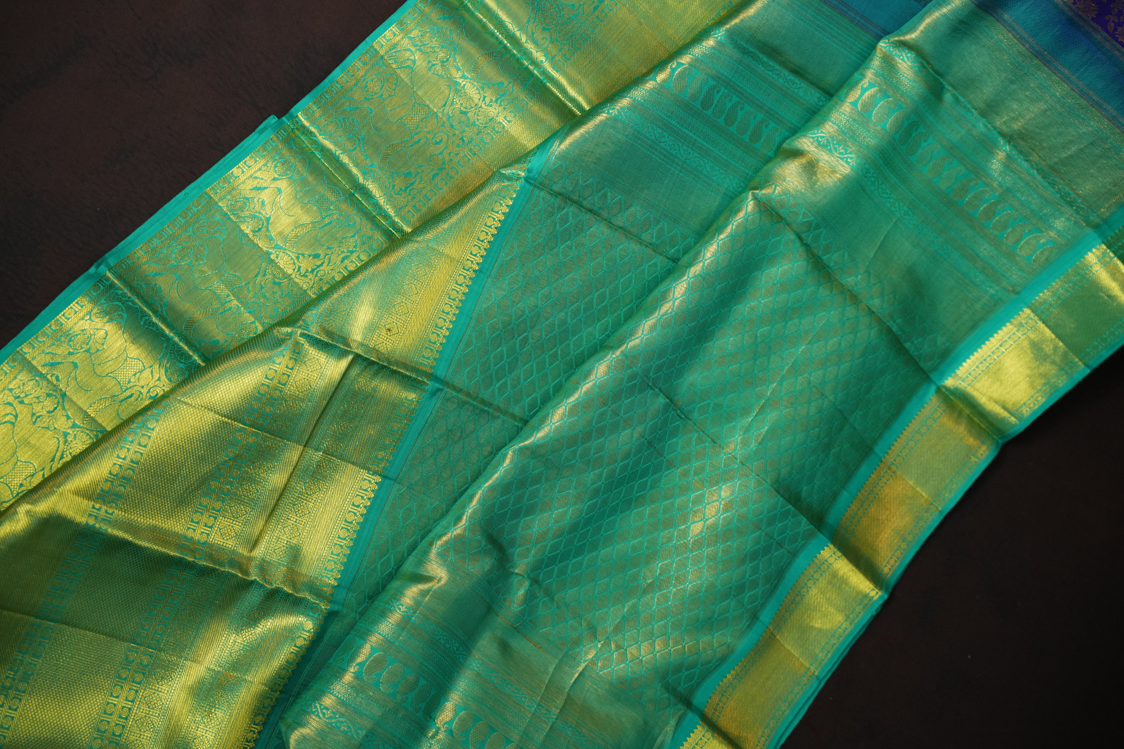 Bridal Maharani Border Saree in Purple with Rich Zari Weaving