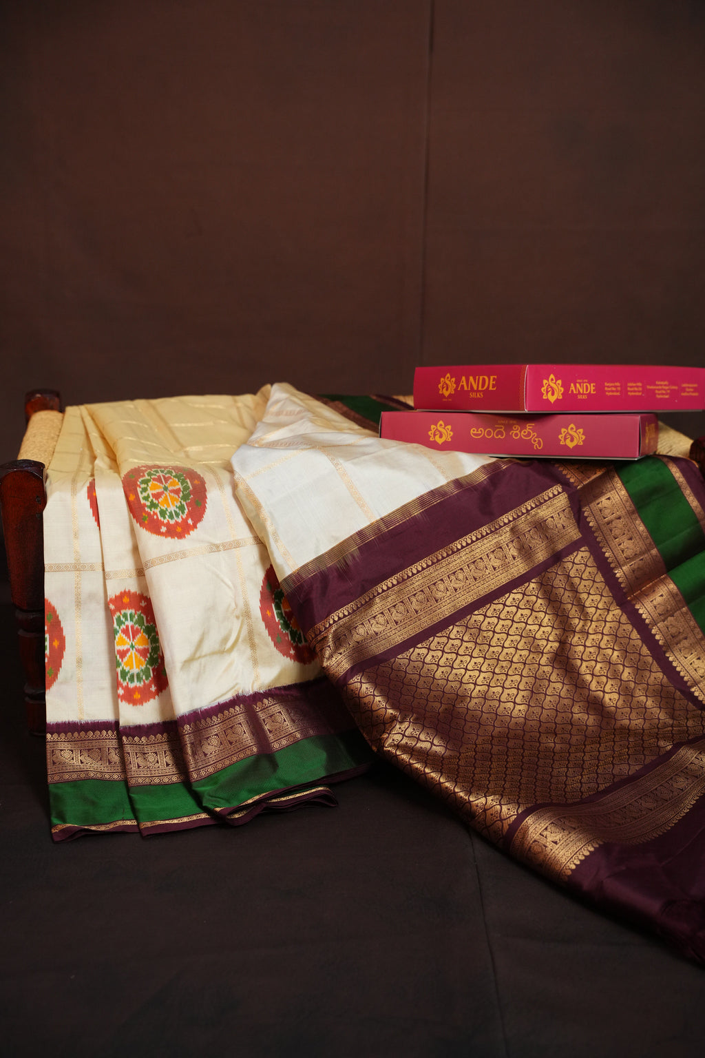Classic Ikkat Kanchi Border Saree with Traditional Kanchi Pallu