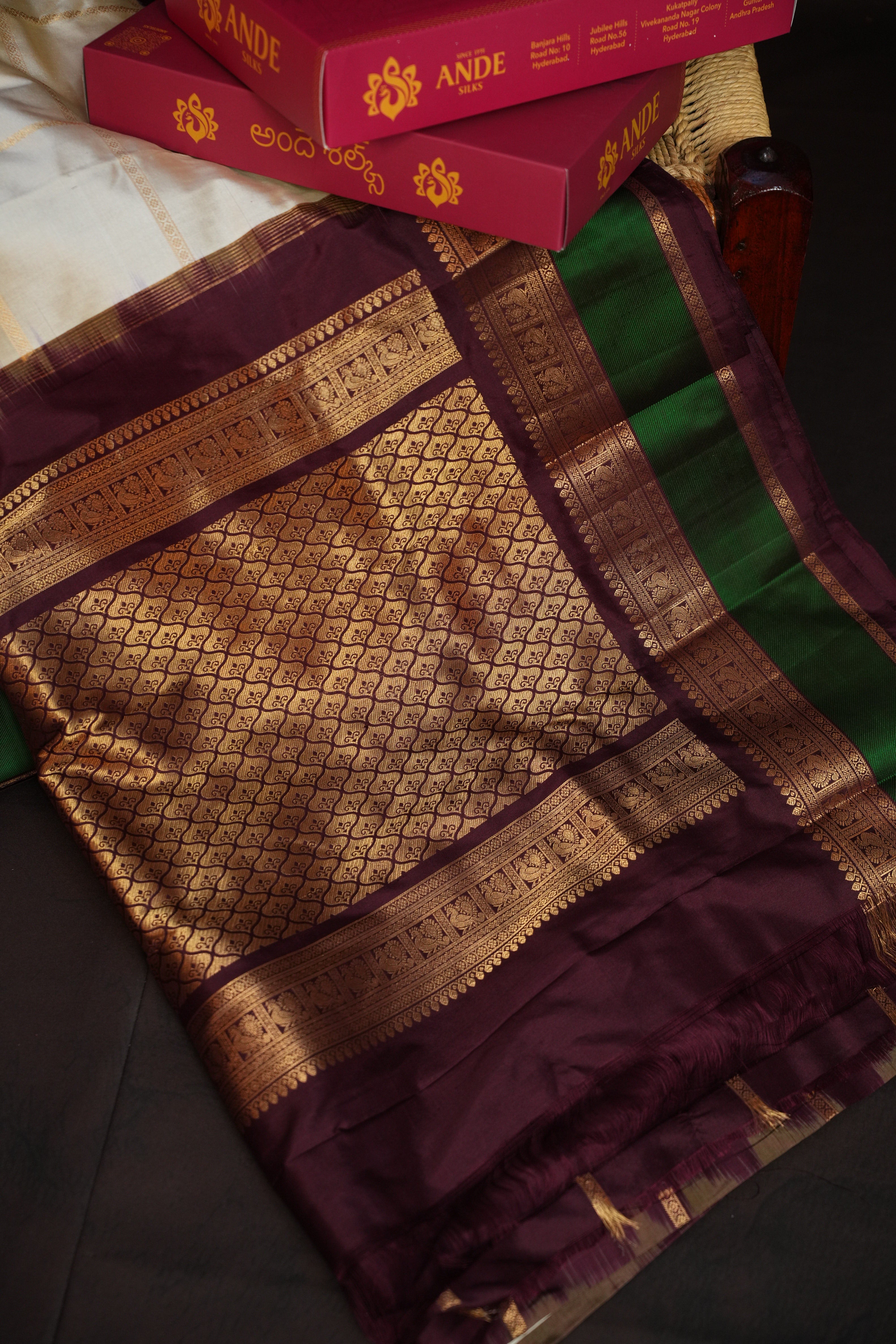 Classic Ikkat Kanchi Border Saree with Traditional Kanchi Pallu