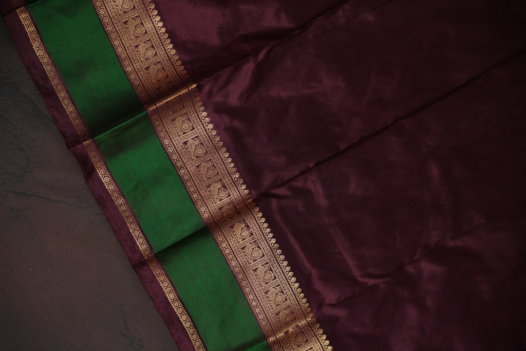 Classic Ikkat Kanchi Border Saree with Traditional Kanchi Pallu