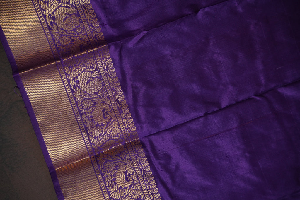 Ikkat Kanchi Border Silk Saree with Rich Pallu