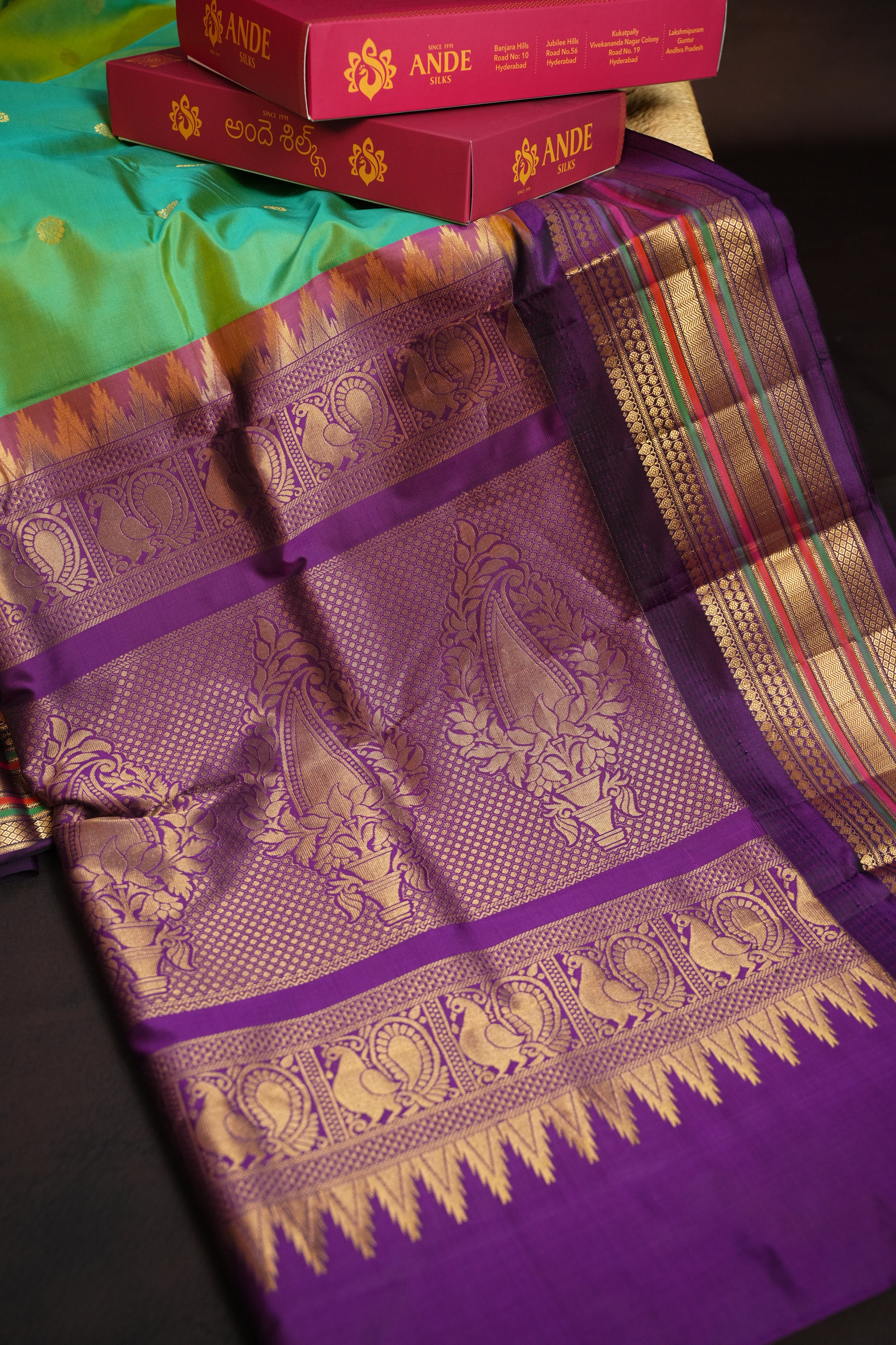 Kanchi Soft Silk Saree with Zari Border