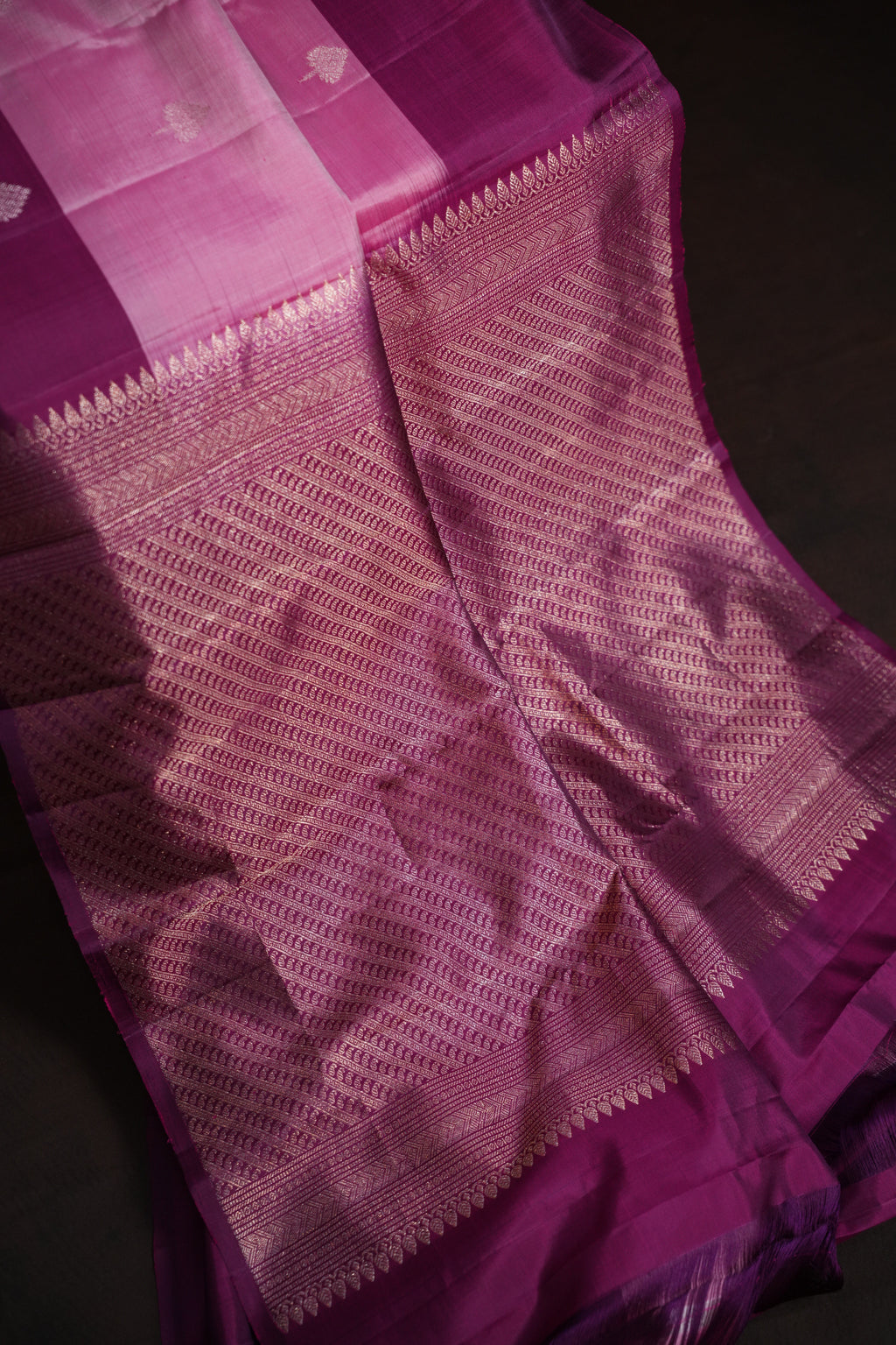 Dual Tone Pink Kanchi Pattu Silk Saree with Zari Buttas