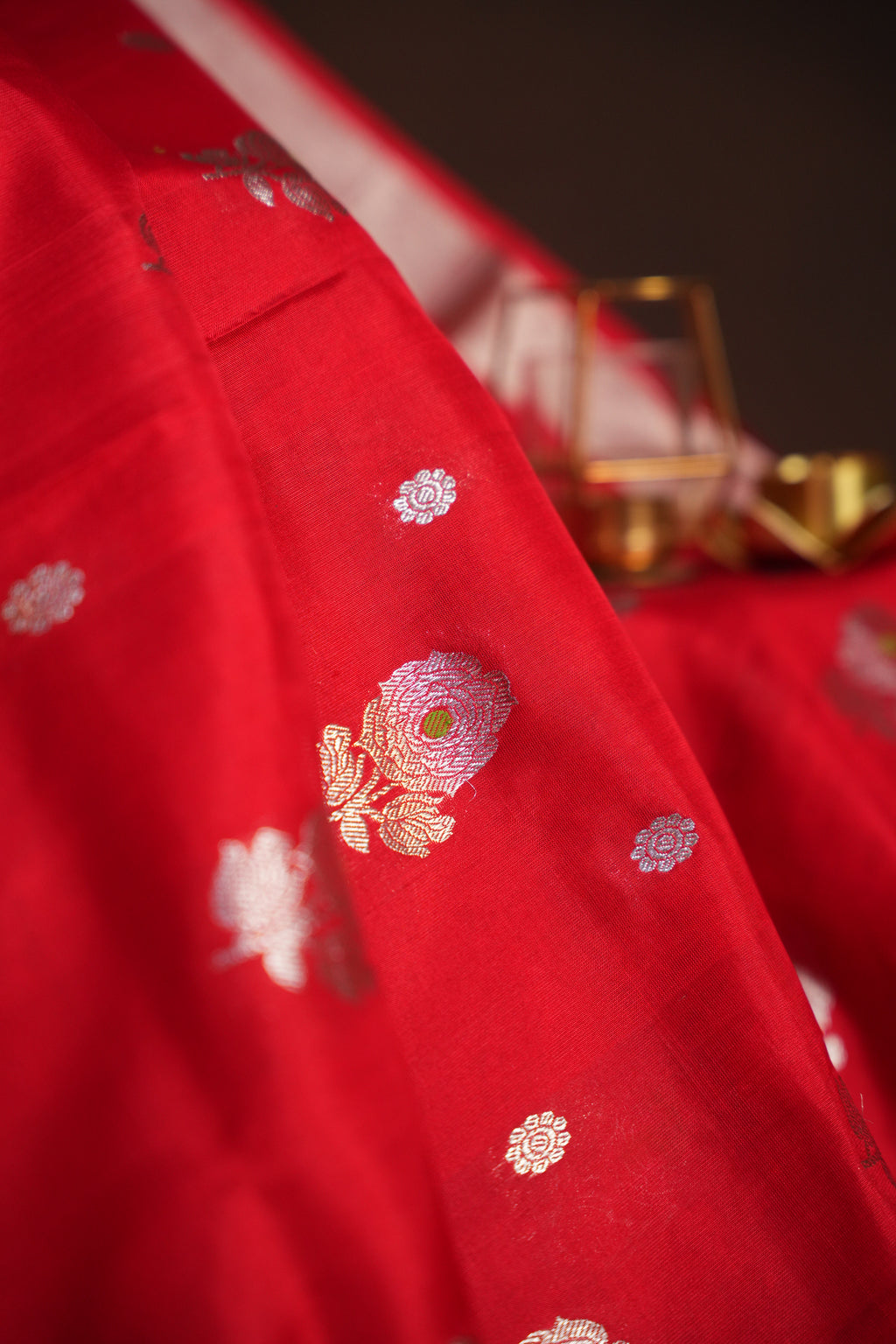 Red Maharani Pattu Saree with Silver Floral Motifs
