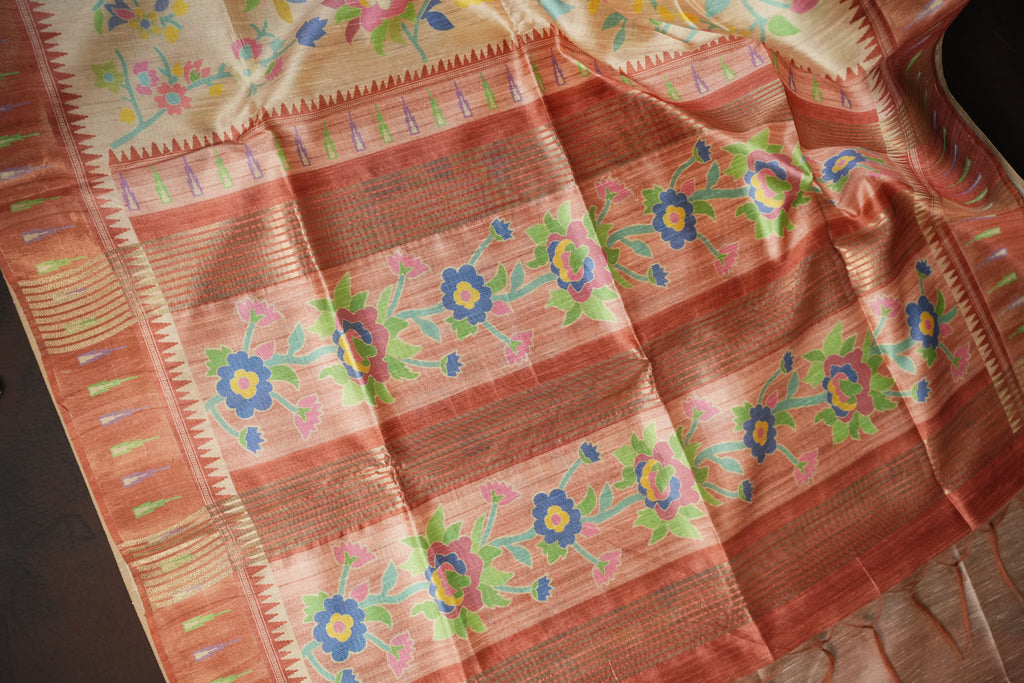 Peach Floral Fancy Linen Saree with Elegant Printed Design