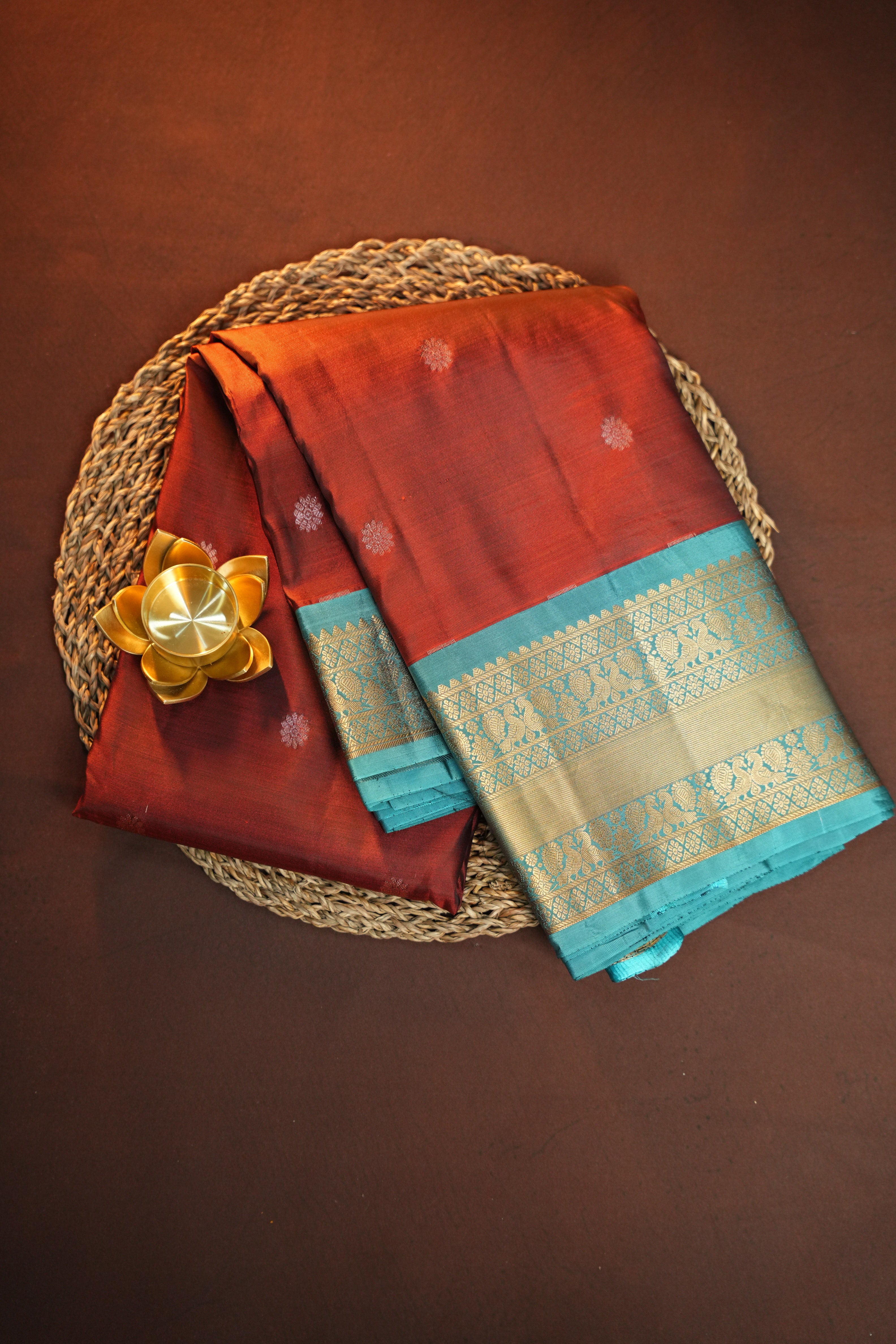 Rust Orange Kanchipuram Vintage Saree with Contrast Border