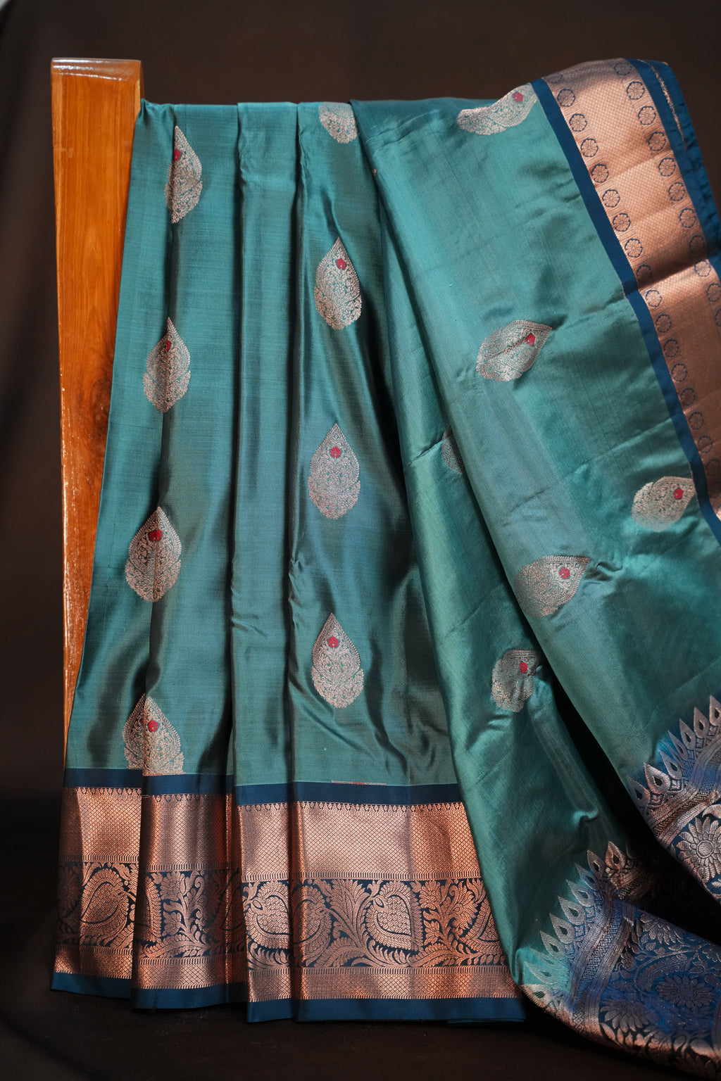 Teal Blue Kanchipuram Vintage Saree with Zari Border