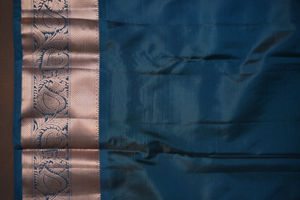 Teal Blue Kanchipuram Vintage Saree with Zari Border