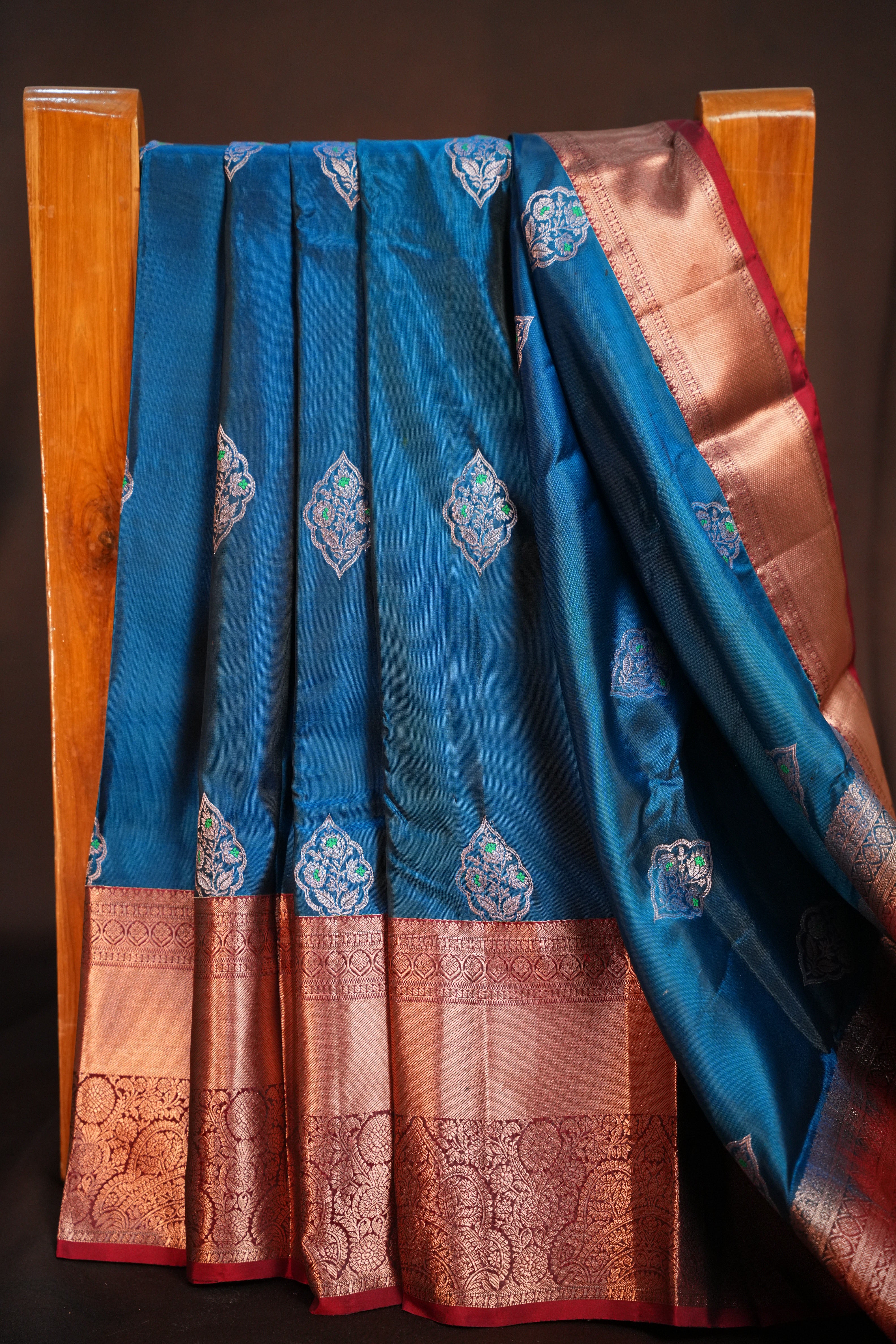 Royal Blue Kanchipuram Vintage Saree with Zari Border