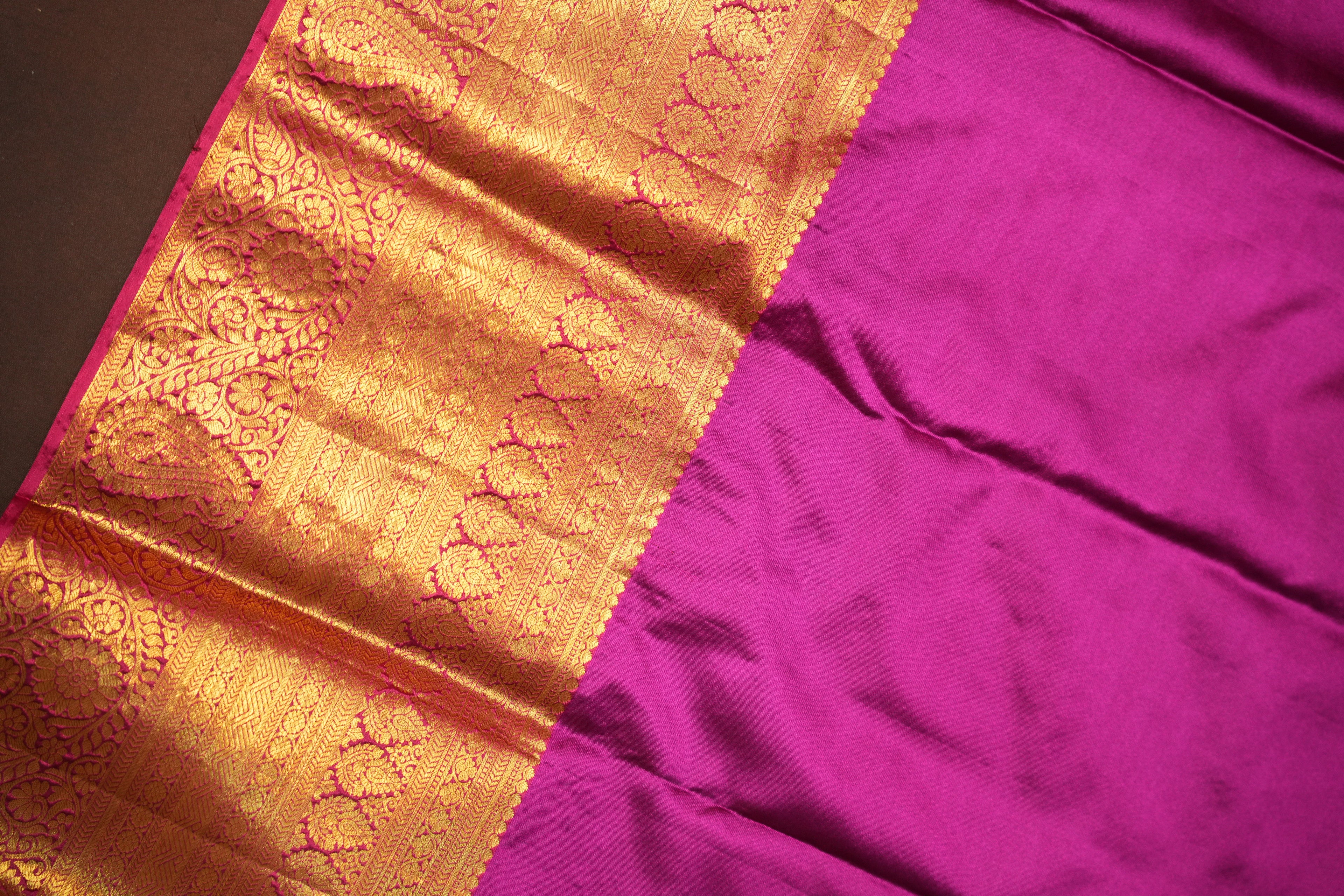 Green Kanchipuram Vintage Saree with Pink Zari Border