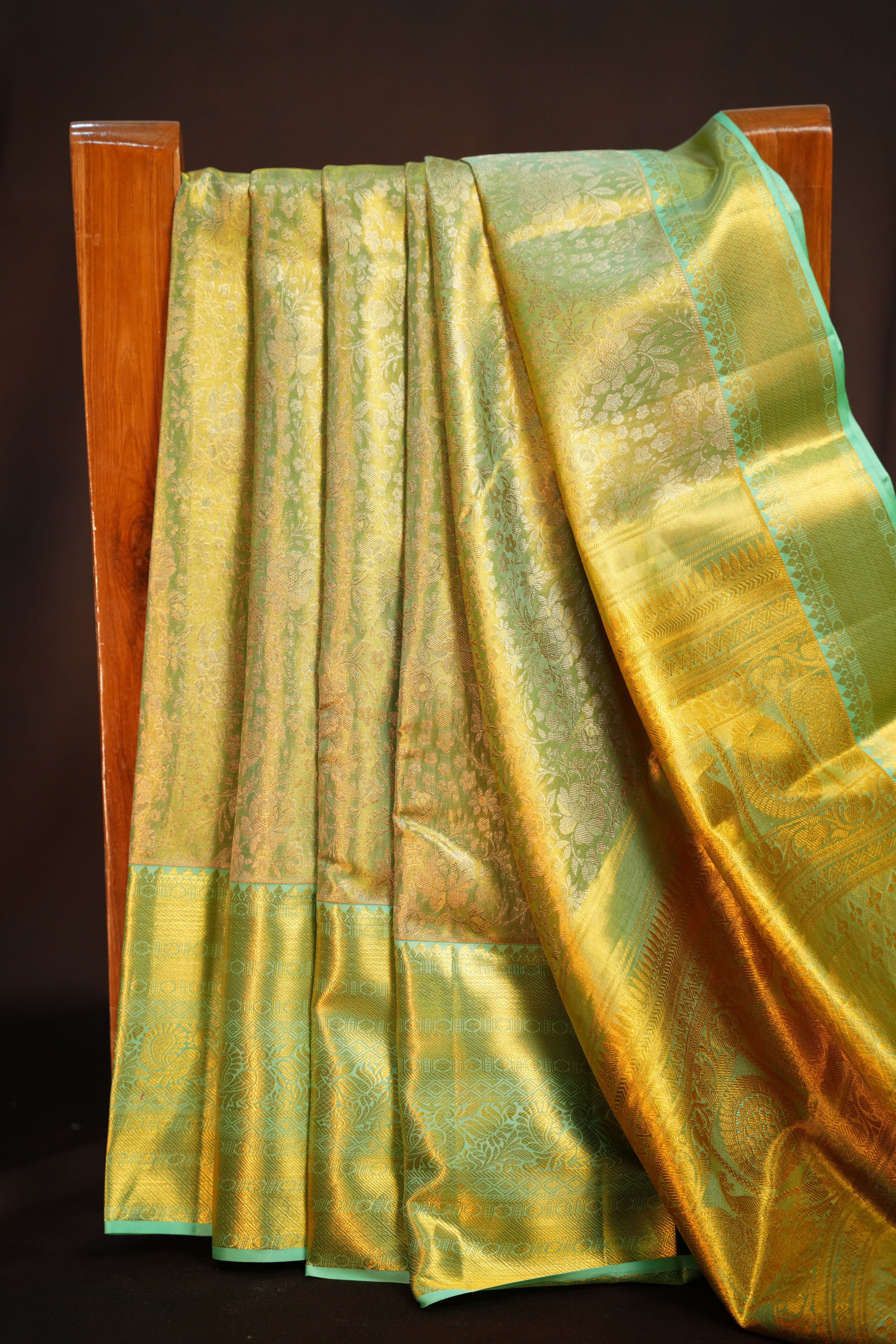 Light Green Kanchipuram Pattu Jari Wrap Saree