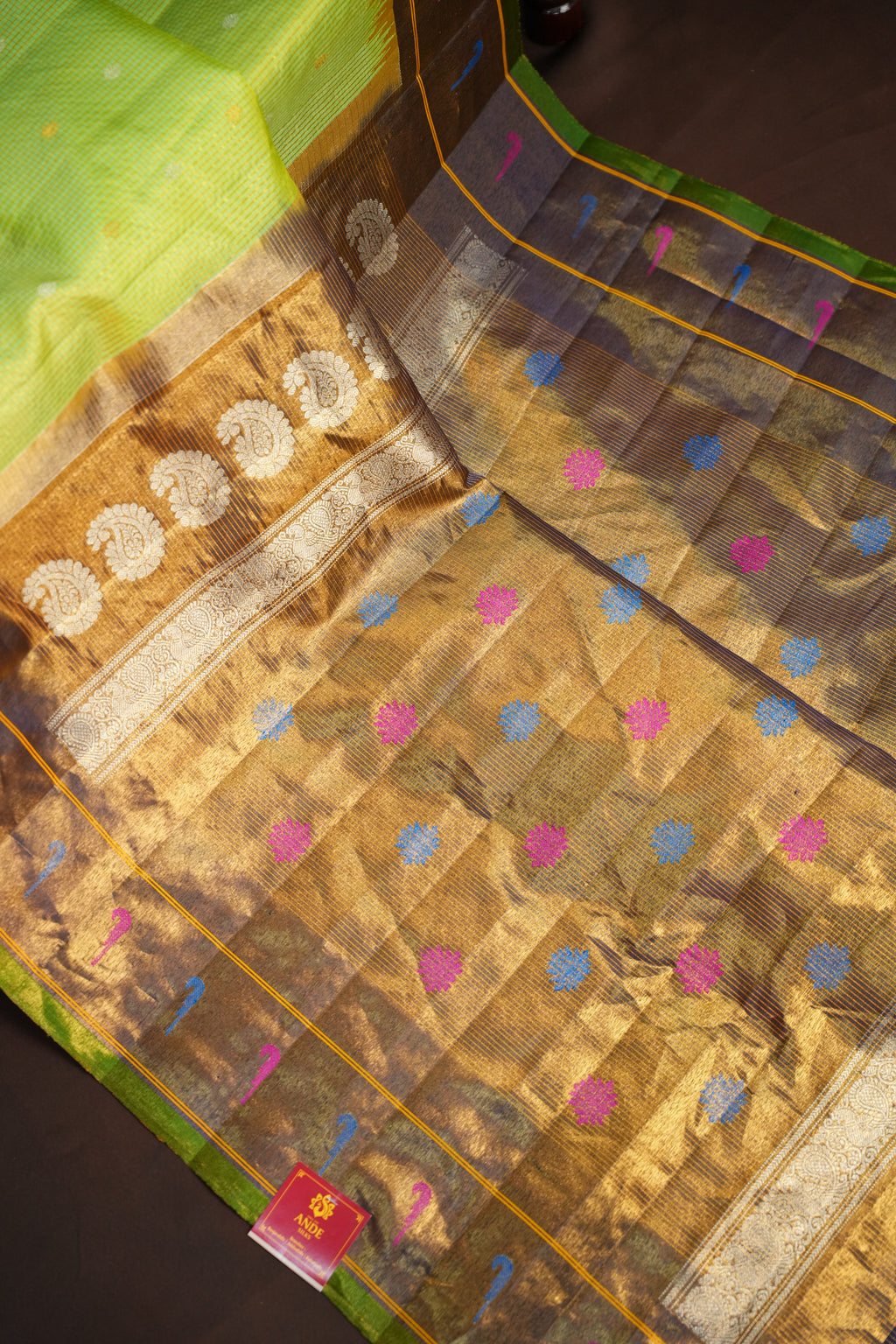 Gadwal Muniya Border Saree